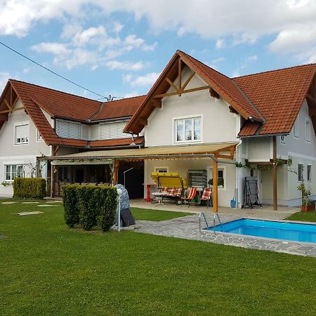 Pension Altmann Sankt Magdalena Luaran gambar
