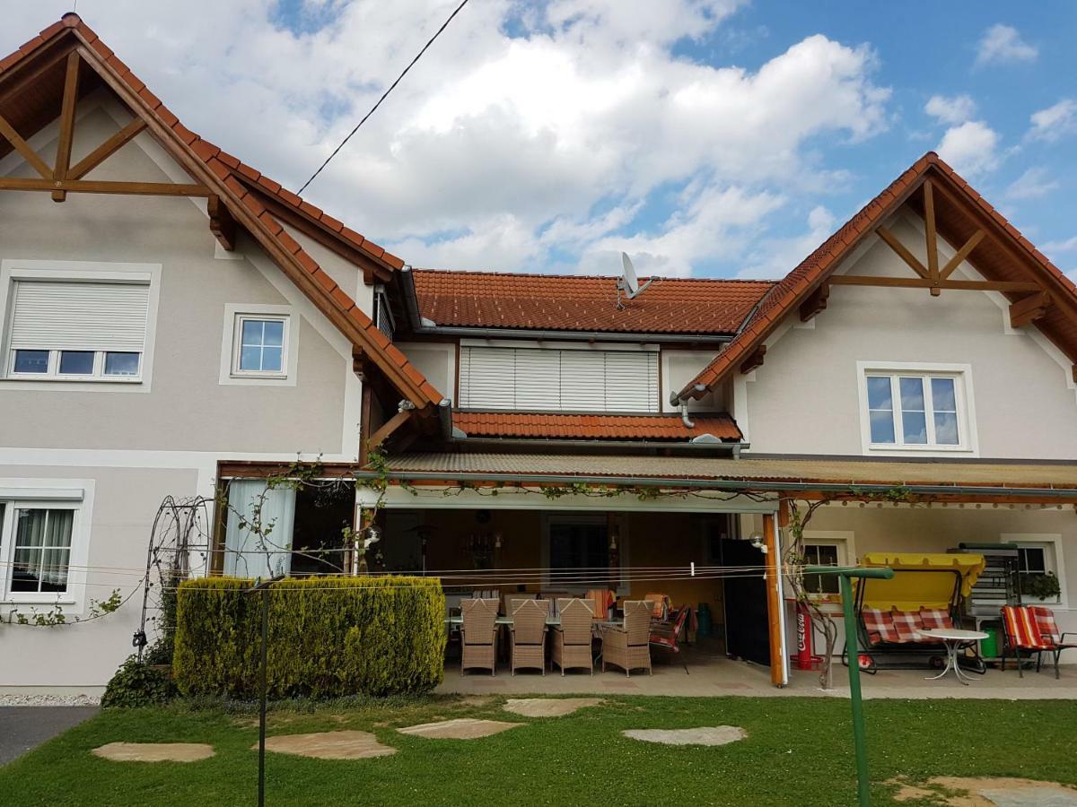 Pension Altmann Sankt Magdalena Luaran gambar